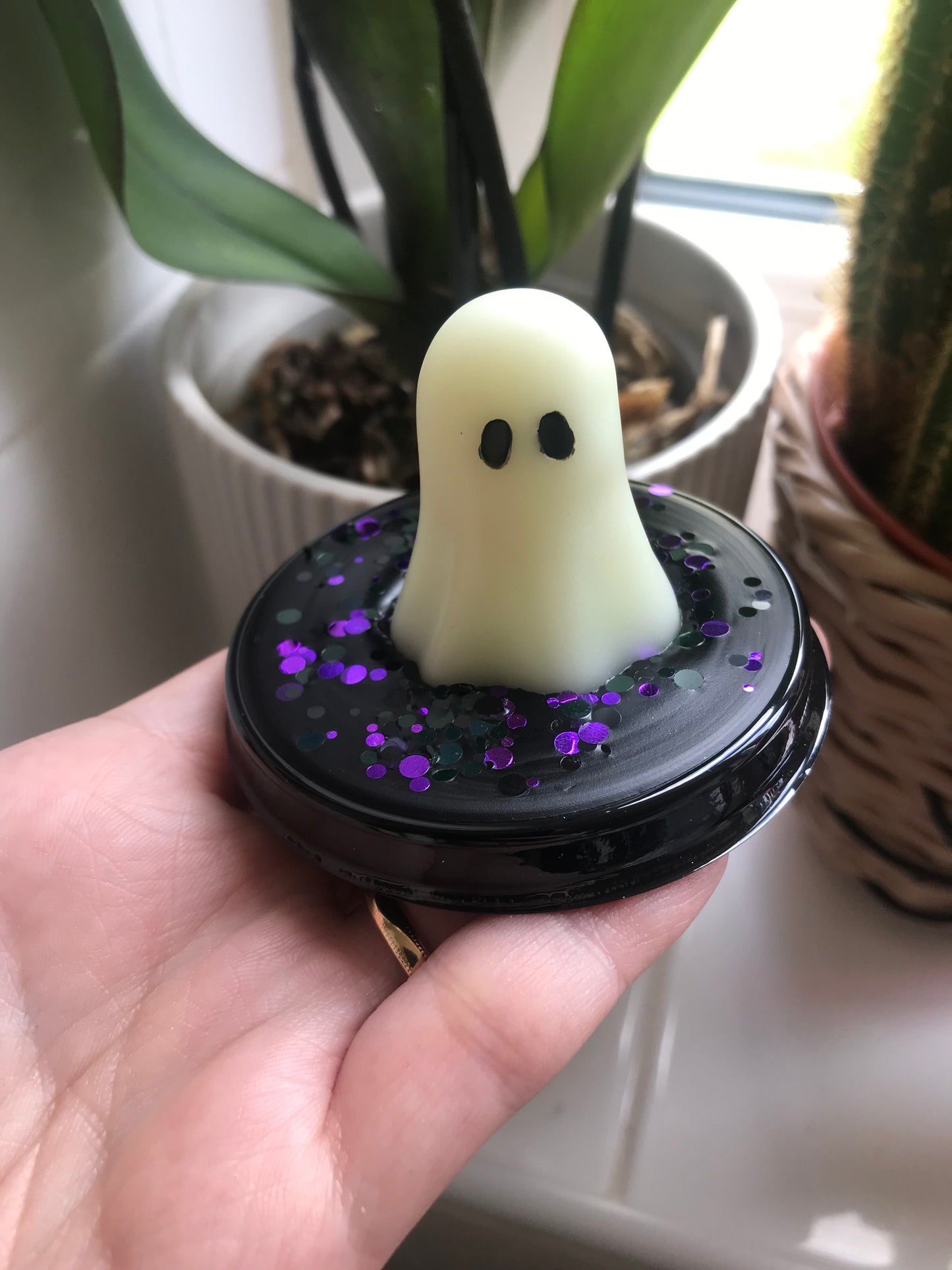 Ghostie Globe Just Here for the Boos Wax Melt